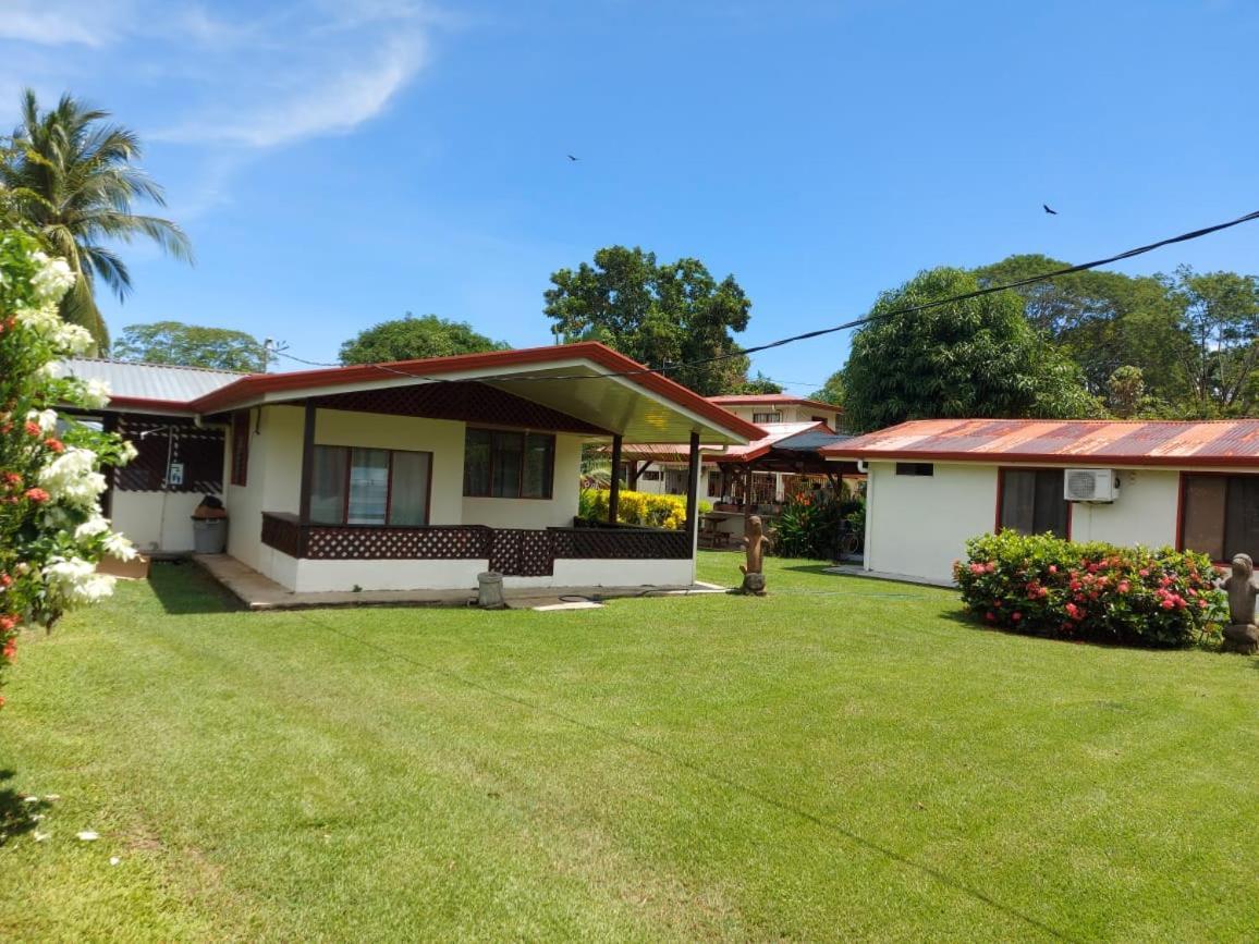 Yubarta Lodge Uvita Esterno foto